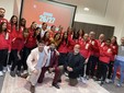 Foto di gruppo con il vicesindaco Luca Folegani ed i presentatori della serata Foto di gruppo con il vicesindaco Luca Folegani ed i presentatori della serata