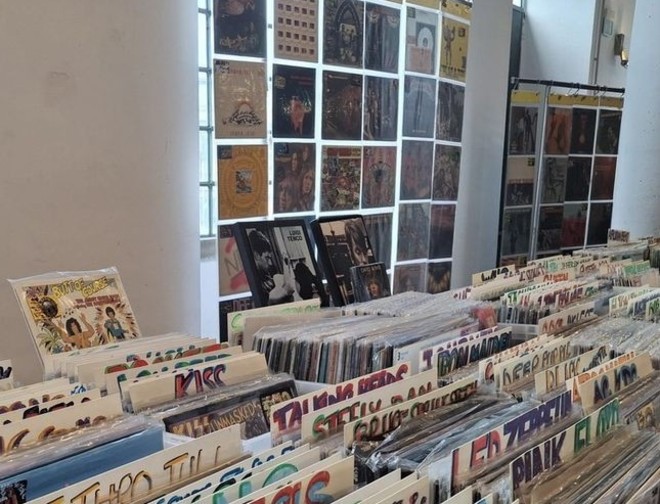 “Busto Arsizio in vinile” conquista il palazzo: good vibrations in Municipio “Busto Arsizio in vinile” conquista il palazzo: good vibrations in Municipio
