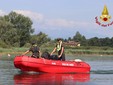 Il corso per la patente nautica dei vigili del fuoco che si è svolto sul lago di Varese alla Schiranna e a Bodio Lomnago