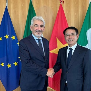 Cattaneo incontra delegazione di Hanoi: «Il Vietnam è un partner strategico e una delle economie più dinamiche dell'Asia»