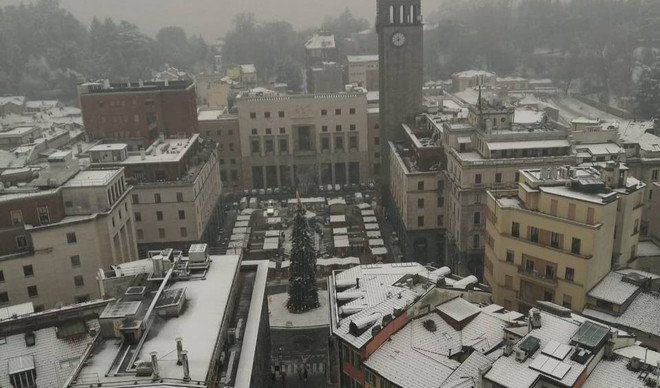 Varese domani rivedrà la neve? Busto no... o così pare