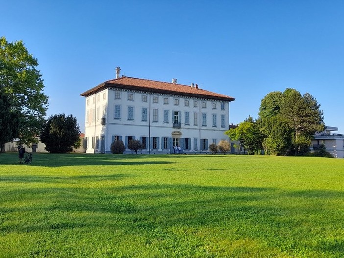 Villa Oliva, sede delle riunioni del Consiglio comunale di Cassano magnago