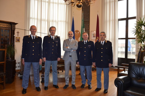 I cinque nuovi vicecommissari in forza alla Questura di Varese