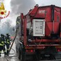 Gornate Olona, in fiamme camion carico di asfalto