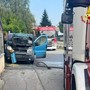 Busto, furgone in fiamme in via delle Lucciole: scattano i soccorsi, interviene anche il volto noto Diego Barbati Busto, furgone in fiamme in via delle Lucciole: scattano i soccorsi, interviene anche il volto noto Diego Barbati