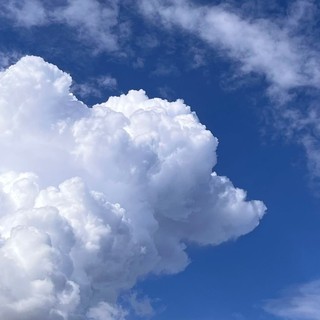 METEO. Le nuvole salutano, sul Varesotto torna il sole: «Debole perturbazione in transito a metà settimana»
