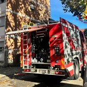 i vigili del fuoco sul luogo dell'incendio i vigili del fuoco sul luogo dell'incendio