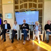La presentazione del convegno oggi a Ville Ponti La presentazione del convegno oggi a Ville Ponti