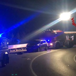 I vigili del fuoco sul luogo dell'incidente