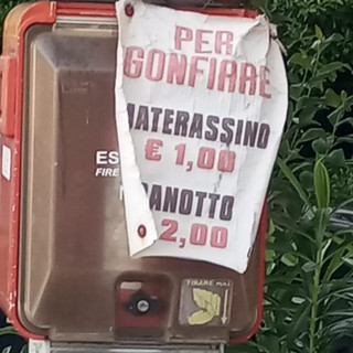 La foto scattata dai turisti varesini a Cogoleto, in Liguria