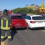 Carambola sulla 336 di Malpensa, un'auto si ribalta: un ferito e code