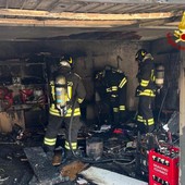 I vigili del fuoco sul posto I vigili del fuoco sul posto