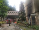 Le immagini dei vigili del fuoco dopo l'incendio all'ospedale di Cuasso, attualmente in disuso