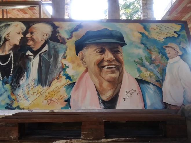 Il murales dedicato a Dario Fo a Sangiano