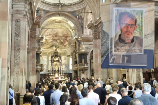 L’abbraccio di Busto ad Angelo Castiglioni. In tanti per l’ultimo saluto L’abbraccio di Busto ad Angelo Castiglioni. In tanti per l’ultimo saluto