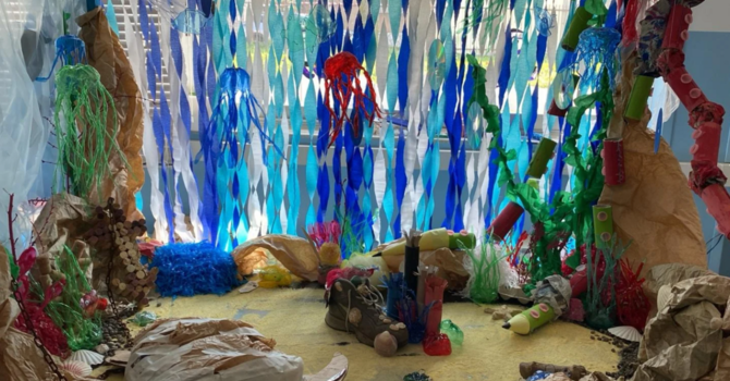 Il mio pianeta non è di plastica! I bambini della primaria Rossi mettono in mostra il loro grido di speranza