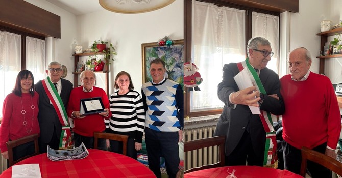 «Una vita in movimento e senza vizi»: Busto festeggia i 100 anni di Adelio Borlandelli