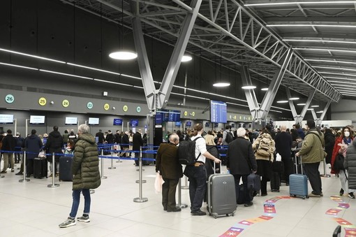 Voli cancellati in Egitto e nello Yemen, 680 turisti italiani bloccati