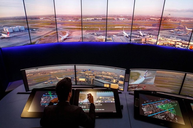 Un monitor a Heathrow