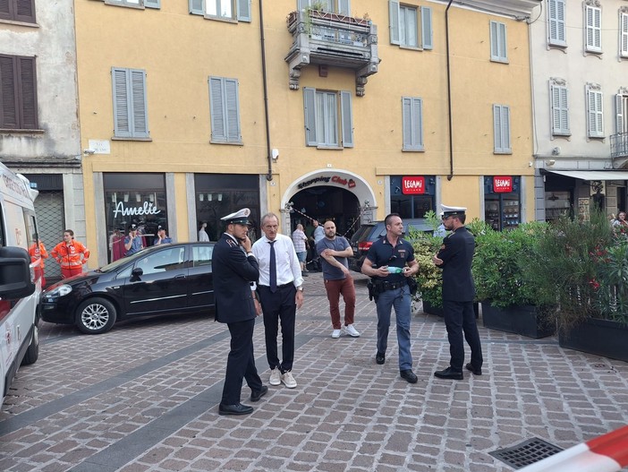 DELITTO DI VIA MILANO. Il Comune: «Vicinanza e rispetto, non si strumentalizzi questa tragedia»