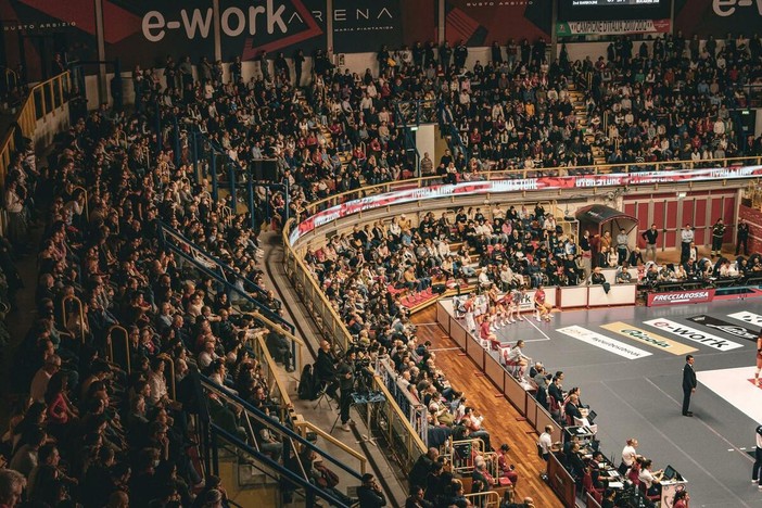 Uyba, +10% nei rinnovi: al via la vendita libera degli abbonamenti 2026/27 Uyba, +10% nei rinnovi: al via la vendita libera degli abbonamenti 2026/27