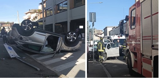 Ancora un incidente in via Maino, si ribalta auto. Paura e rabbia dei residenti Ancora un incidente in via Maino, si ribalta auto. Paura e rabbia dei residenti