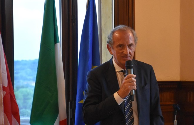 «La piscina a Busto? Va rifatta completamente con oltre 5 milioni. Non riaprirà prima del gennaio 2027»