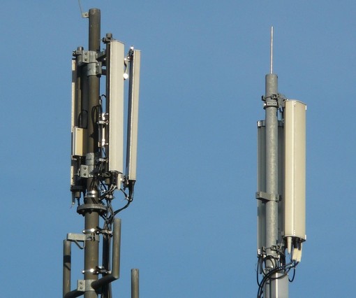 Busto, il centrosinistra boccia il regolamento per le antenne: «Indicazioni generiche»