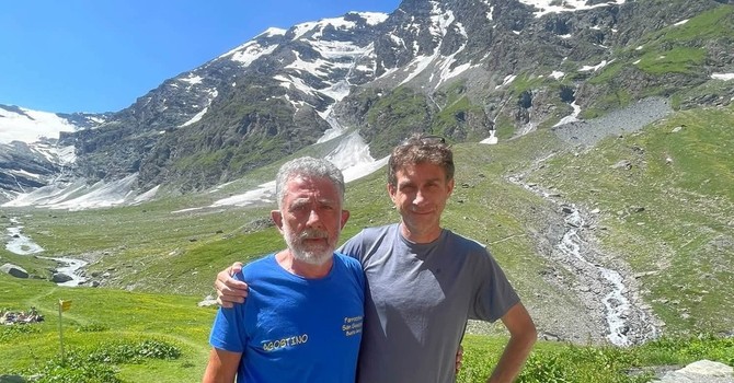 Agostino Spera, a sinistra, accanto a don Giuseppe Tedesco