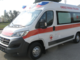 Scontro tra un'auto e una moto lungo la statale a Comerio: ferito un ragazzo di 17 anni