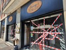 Bar “incerottato” ma riaperto dopo la rissa: «Abbiamo ricevuto tantissima solidarietà»