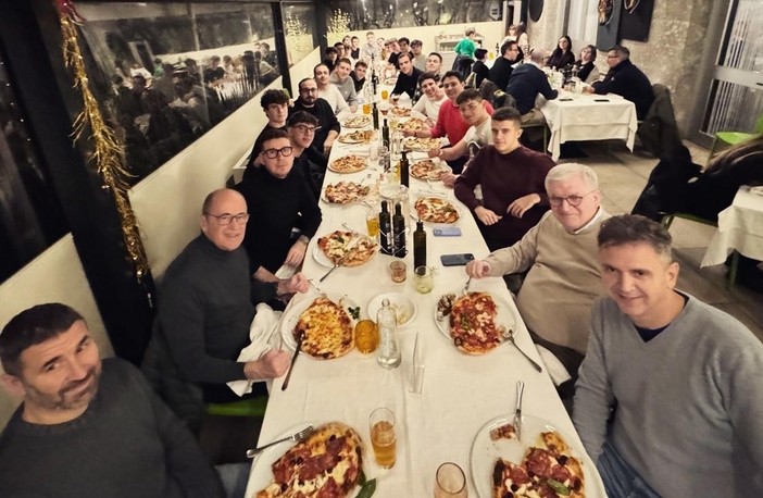 Busto Pallanuoto, una festa carica di entusiasmo: «Vogliamo ripartire con stessa umiltà e ancora più fame»