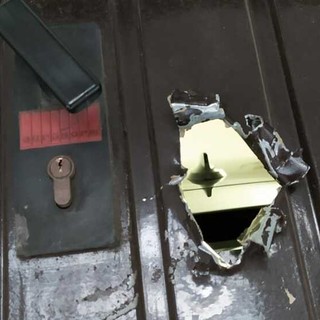 Uno dei box forzati in via Quintino Sella