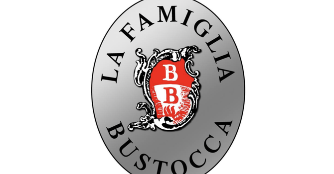 La Famiglia Bustocca celebra 75 anni con una mostra dedicata alla città: aperta la raccolta delle opere