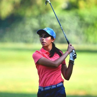 QUANDO I GIOVANI INDICANO LA VIA. Benedetta, 18 anni e una passione controcorrente: «Nel golf ho imparato a conoscere me stessa»