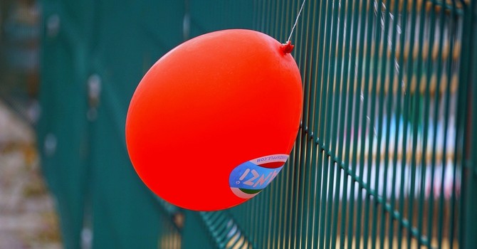 Palloncini nel vento? No, grazie Palloncini nel vento? No, grazie