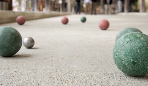 Gallarate, riaprono i campi di via del Popolo: un pomeriggio tra bocce e aggregazione