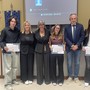 Borse di studio Dolci-Colombo, premiati merito e impegno. L’applauso del Consiglio comunale