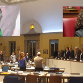 Consiglio in silenzio per Bossi, poi l’applauso a Maffioli. Antonelli: «Busto finalmente rappresentata a Roma» Consiglio in silenzio per Bossi, poi l’applauso a Maffioli. Antonelli: «Busto finalmente rappresentata a Roma»