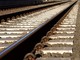 Giovane di 23 anni muore travolto dal treno a Bollate