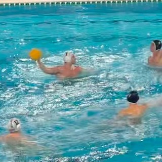 Busto Pallanuoto, in Liguria «sulle ali dell’entusiasmo mantenendo determinazione e concentrazione»