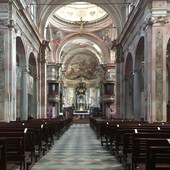 Gli alpini avvolgono di musica il Natale