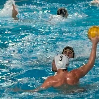 Busto Pallanuoto, ancora una vittoria: «Bravi ma ci vuole ancora più testa»