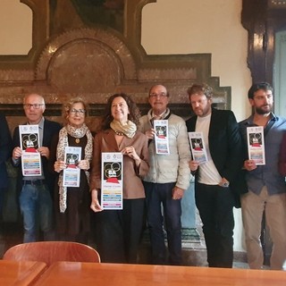 Otto sale e un centinaio di spettacoli. È la grande offerta di BA Teatro