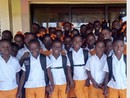 «Donate ai nostri bimbi di Haiti scarpe da ginnastica: servono per andare a scuola»