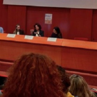 “Tra cambiamento e identità: Custodi-amo il benessere dei ragazzi”
