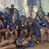 Le Cuffie al termine della scorsa stagione: con loro anche l'indimenticata Luca Rusconi, terzo da sinistra nella prima fila