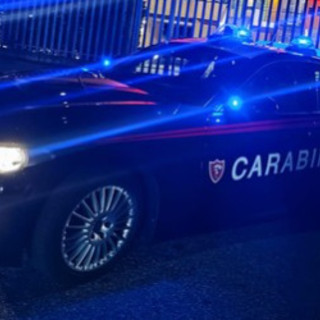 «Il mio ex mi ha minacciato con una pistola». Uomo di 33 anni anni arrestato dai carabinieri