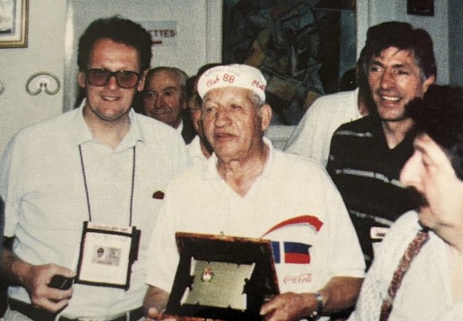 Una foto mitica: Castellano con Bartali e Moser, accanto a Pinuccio Asta nel 1991: tratta dal libro sul Giro d'Italia del Comune di Busto
