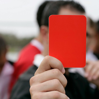 Arbitro aggredito a Beata Giuliana: squalifica fino al 2030 per il portiere della Junior Calcio